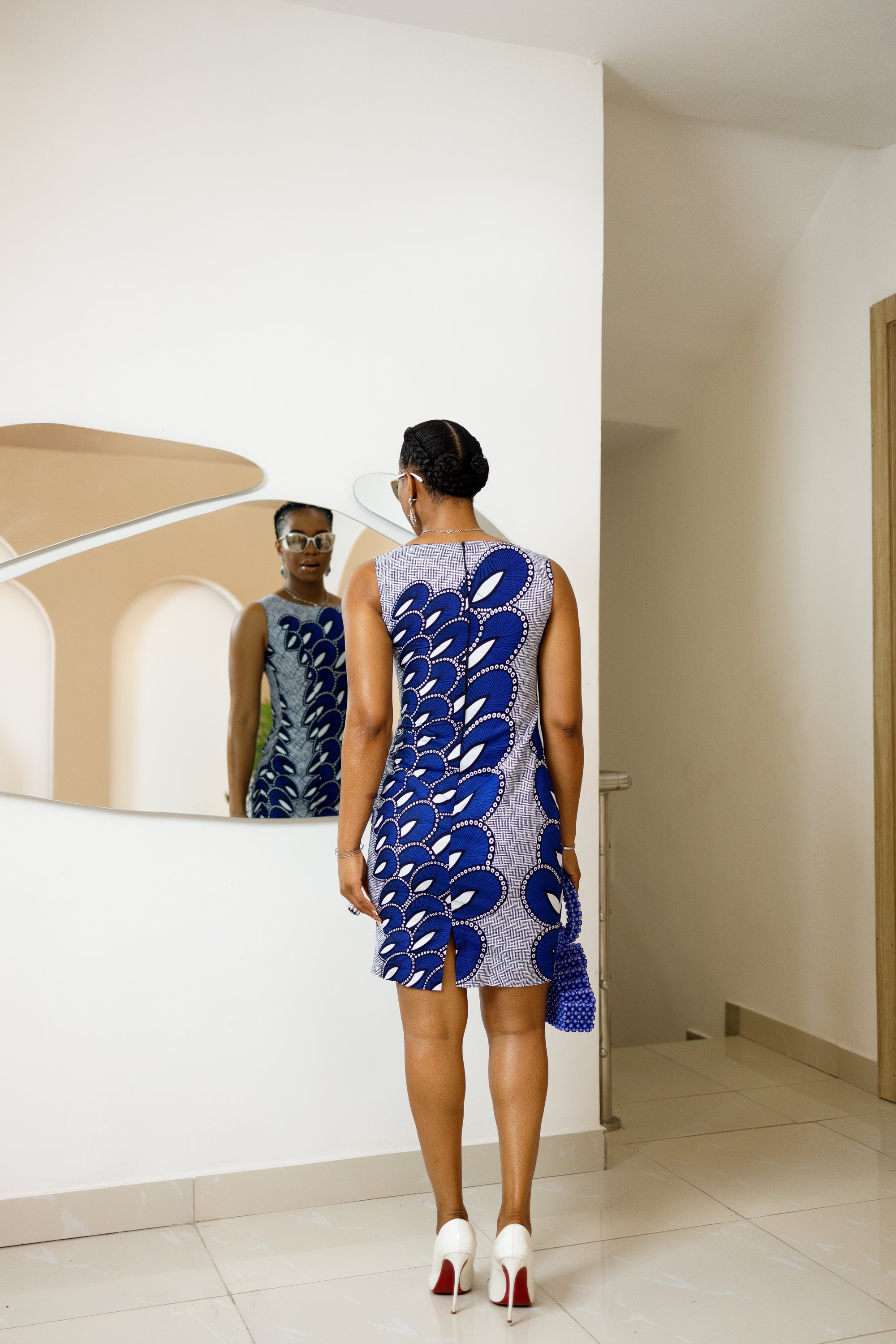 Vestido midi Akwuudo