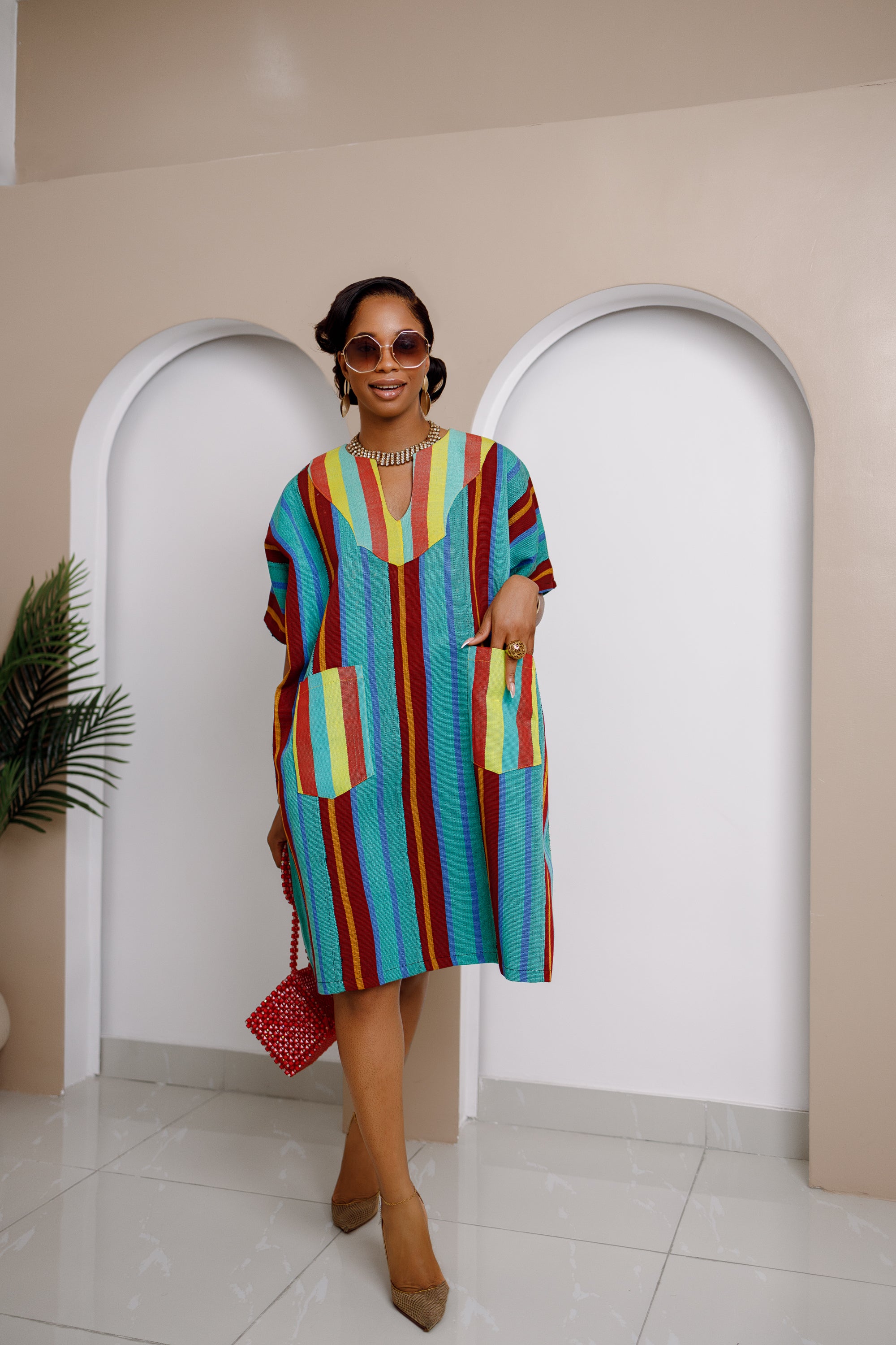 Vestido midi de rayas Ejeuwa Aso Oke