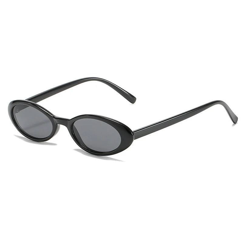 Chic Leopard Oval Sunglasses | Retro Cat Eye UV400 Shades for Women