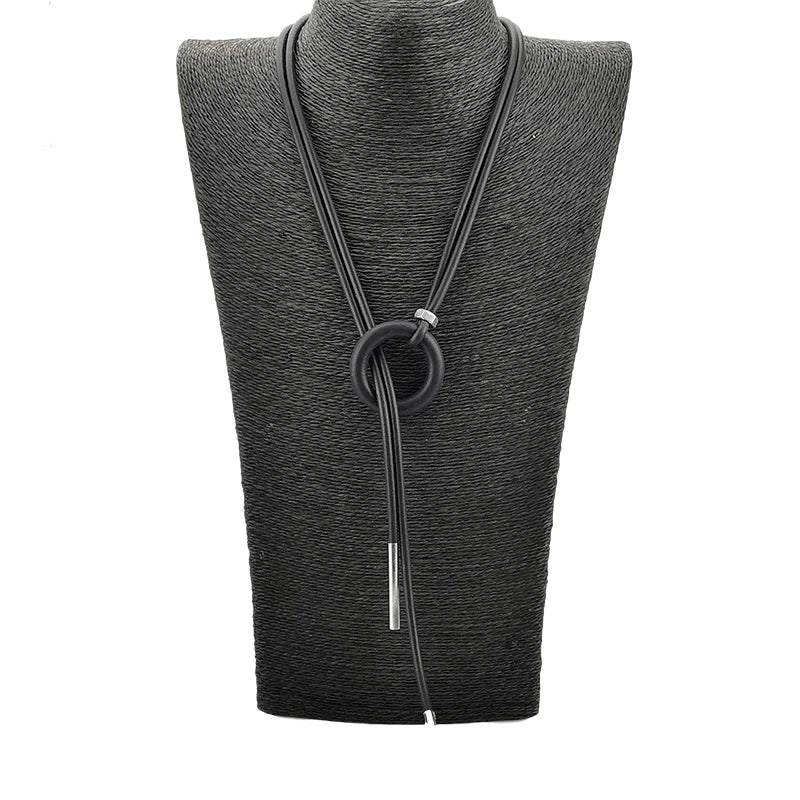 Luxe Boho Rubber & Alloy Pendant Necklace - Adjustable Black Chain