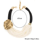 El collar de la Diosa de la Forma