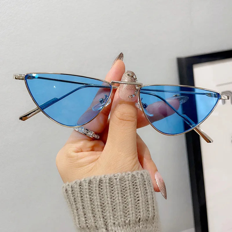 Chic Metal Cat-Eye Sunglasses - Clear Ocean Lens, UV400 Protection
