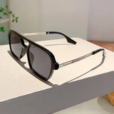 Chic Grey Square Sunglasses: Women's UV400 Fashion Eyewear