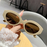 Y2K Oval Retro Sunglasses: Women's Chic Gradient Lens Eyewear