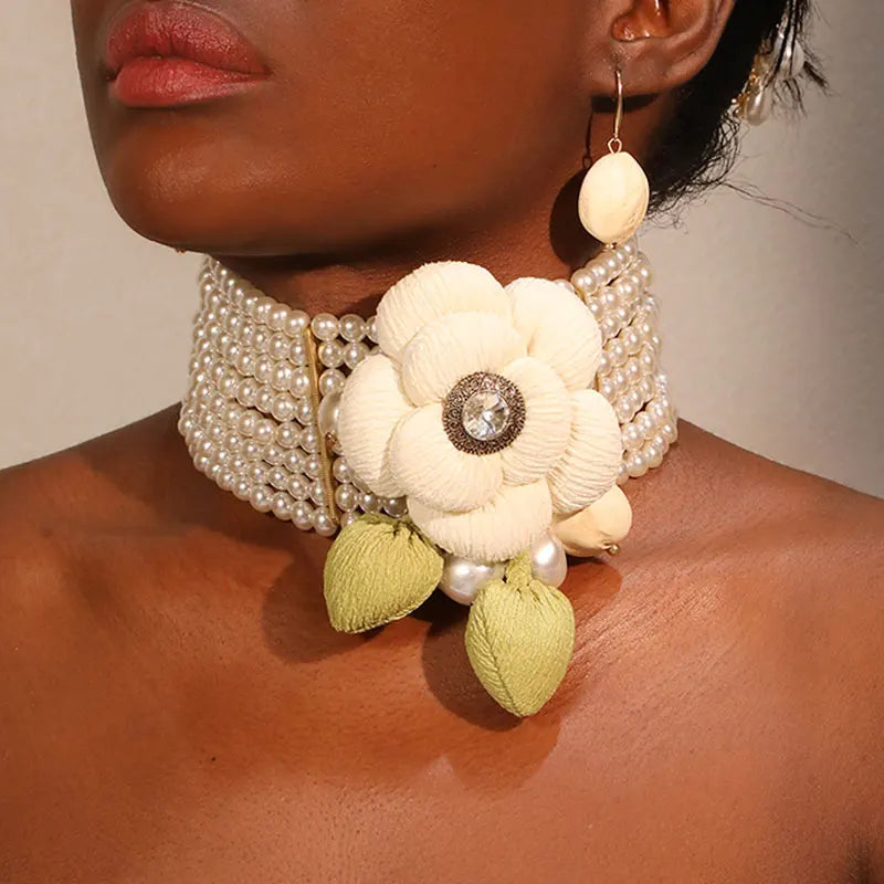 Pearl Flower Choker Necklace
