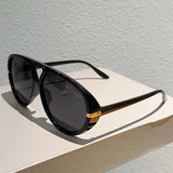 Chic Oversized Pilot Sunglasses - UV400 Gradient & Anti-Reflective