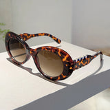 KAMMPT Aurora Oval Sunglasses: Gradient UV400 Luxury Korean Style Shades