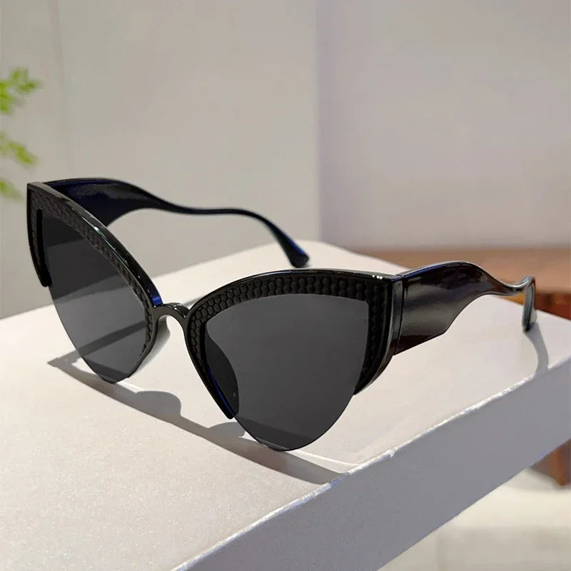 Oversized Butterfly Cat Eye Sunglasses - Luxury Gradient UV400