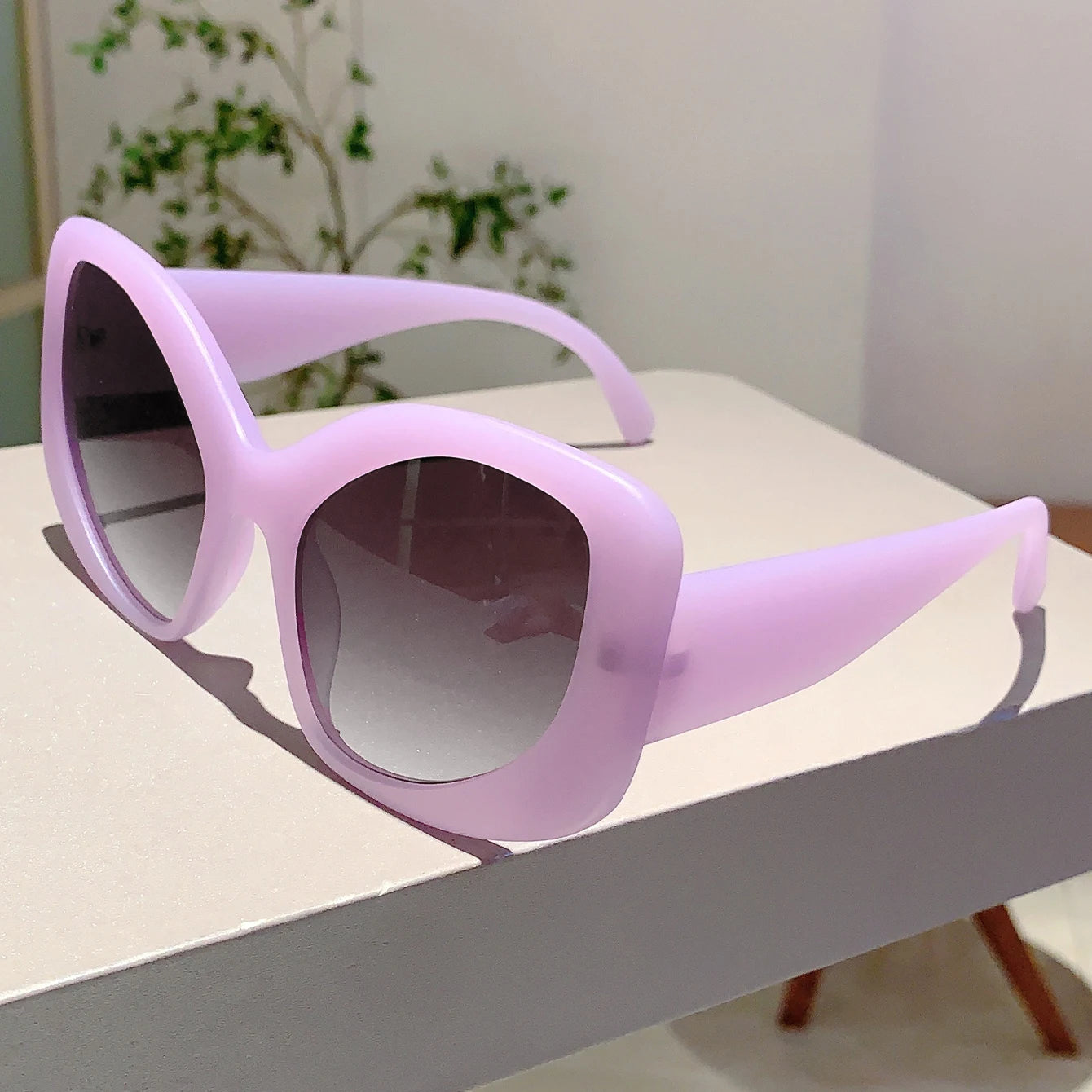 KAMMPT Irregular Oversized Sunglasses - Chic UV400 Gradient Shades