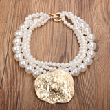 El collar de joyas de Iyawa