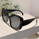 KAMMPT Irregular Oversized Sunglasses - Chic UV400 Gradient Shades