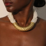 El collar de la forja de la reina