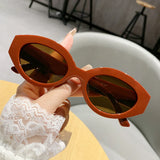 Y2K Oval Retro Sunglasses: Women's Chic Gradient Lens Eyewear