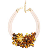 El collar Amber Bloom