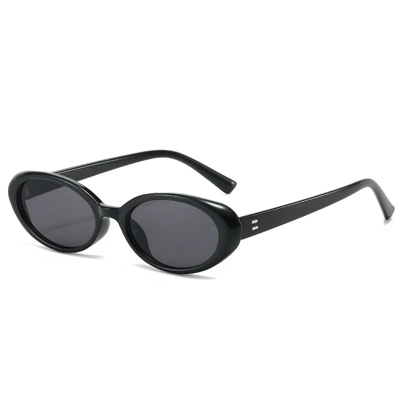 Chic Oval Vintage Sunglasses - UV400 Protection & Retro Style