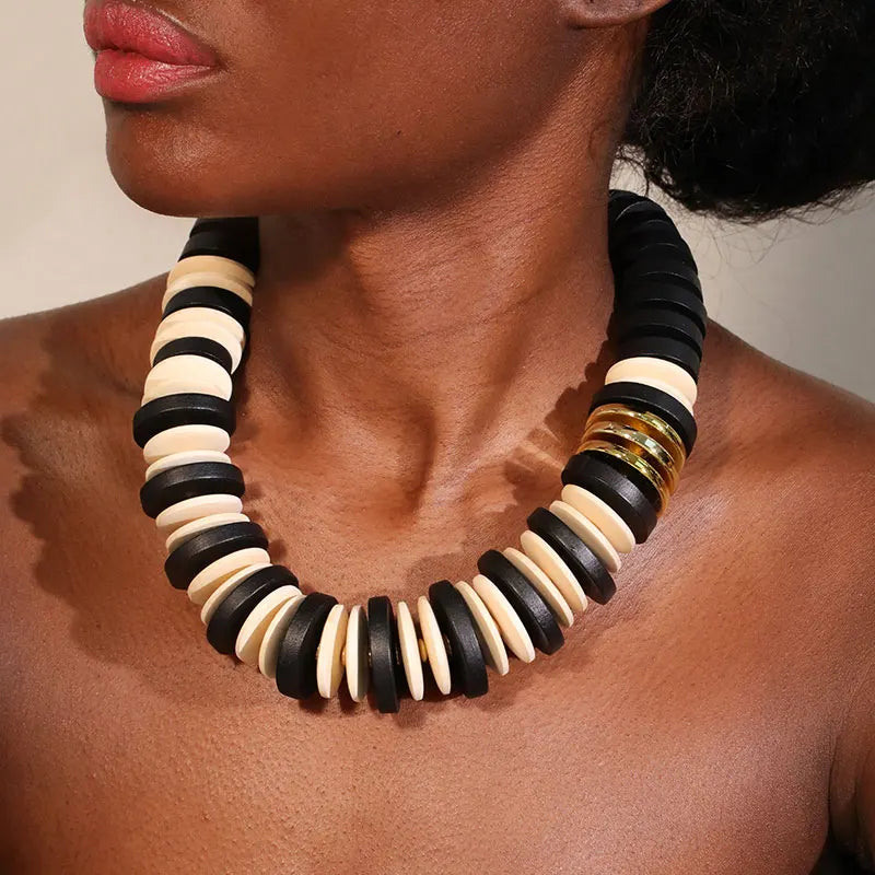 Handmade Wooden Bead Necklace – Vintage Plant Pendant Jewelry
