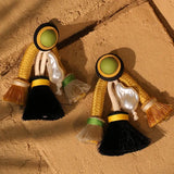 Pendientes colgantes con múltiples borlas Makeda