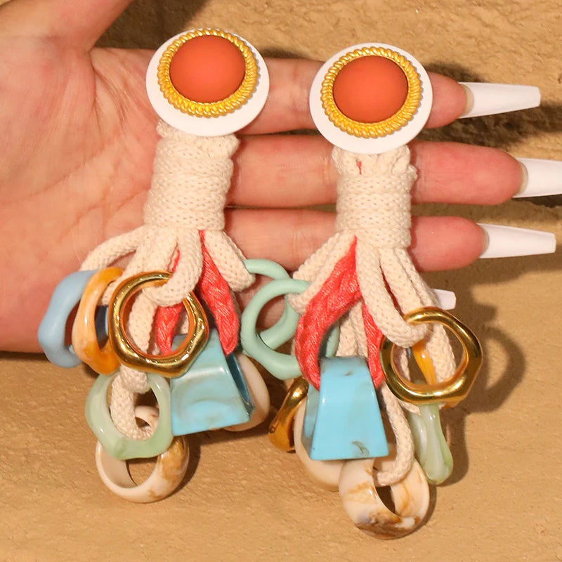 Los pendientes de hilo Zola
