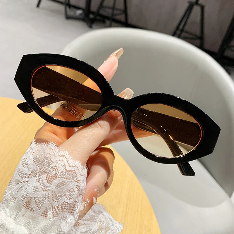 Y2K Oval Retro Sunglasses: Women's Chic Gradient Lens Eyewear