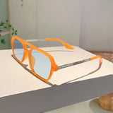 Chic Grey Square Sunglasses: Women's UV400 Fashion Eyewear