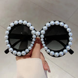 KAMMPT Pearl-Embellished Retro Round Sunglasses - Chic UV400 Shades