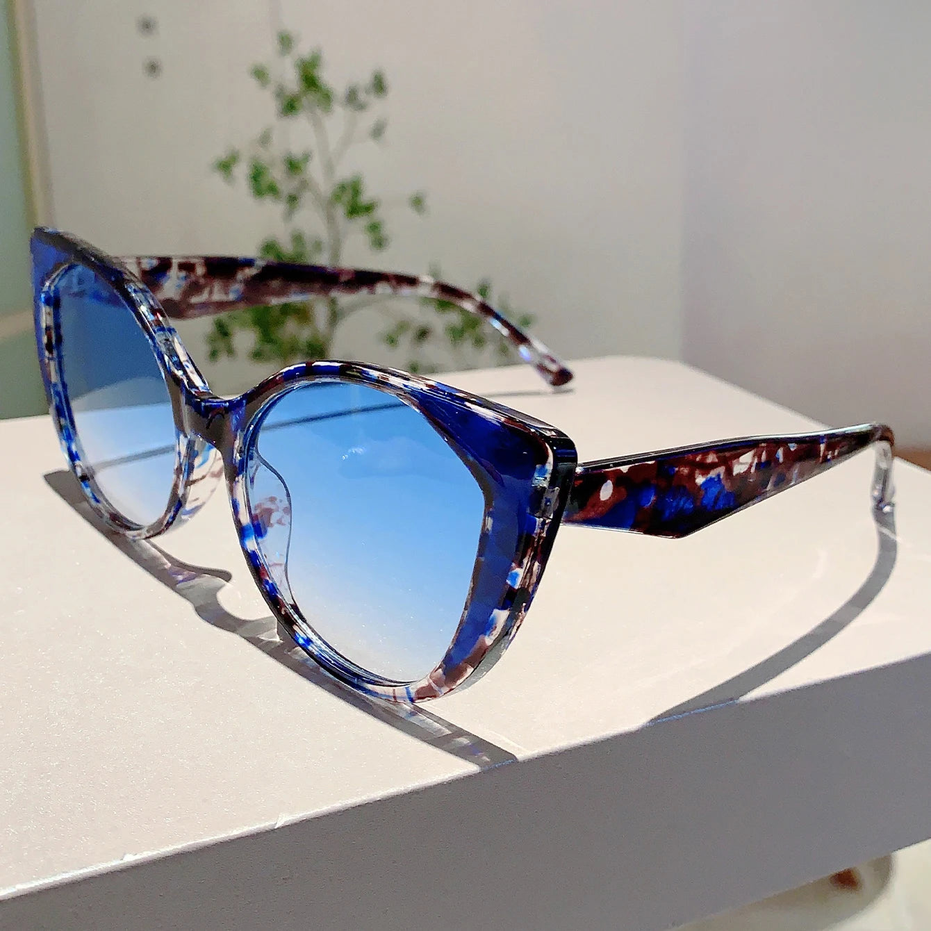 Luxe Leopard Cat Eye Sunglasses - Gradient UV400 Protection