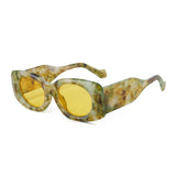 Chic Floral Oval Sunglasses: Retro Street Style for Women