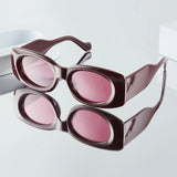 Chic Floral Oval Sunglasses: Retro Street Style for Women