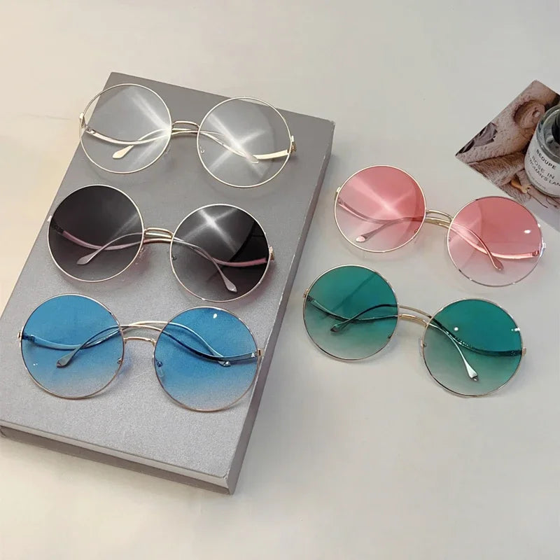 Luxe Oversized Round Gradient Sunglasses - Vintage Chic