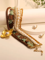 El collar llamativo Nile Bloom