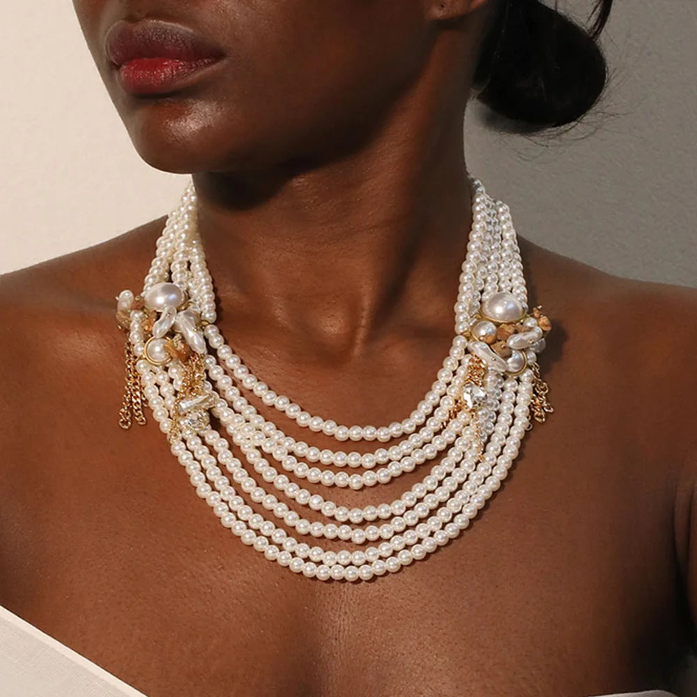 El collar de la corona y la perla