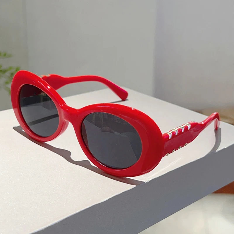 KAMMPT Aurora Oval Sunglasses: Gradient UV400 Luxury Korean Style Shades