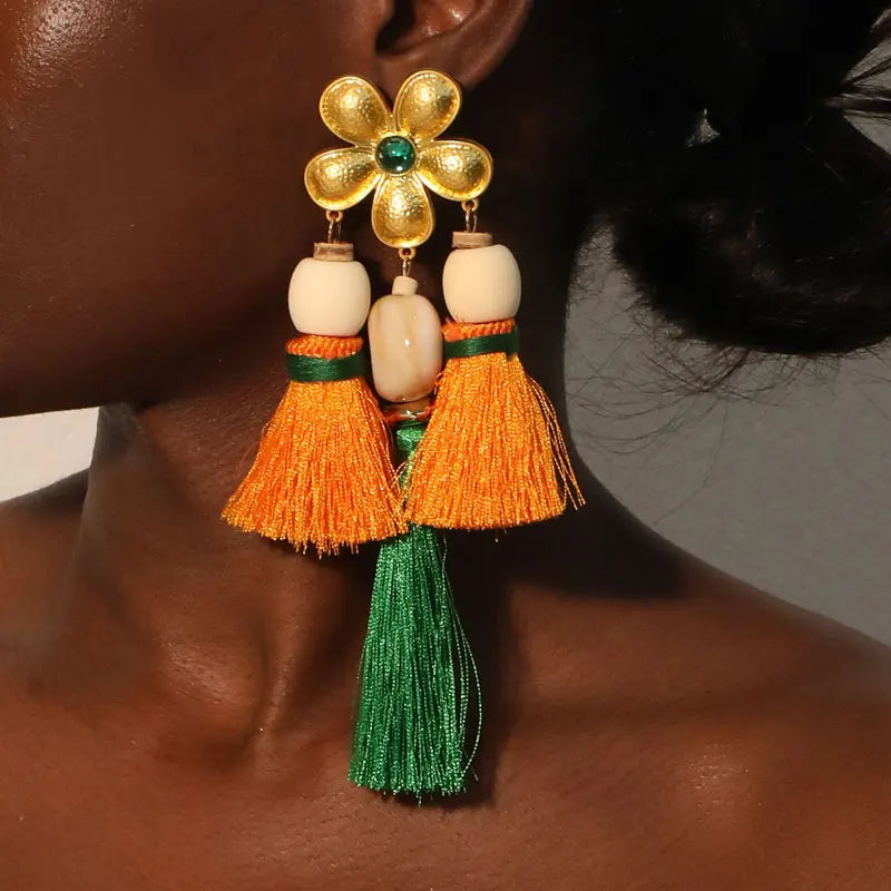 Los pendientes de gotas de pétalos de jade