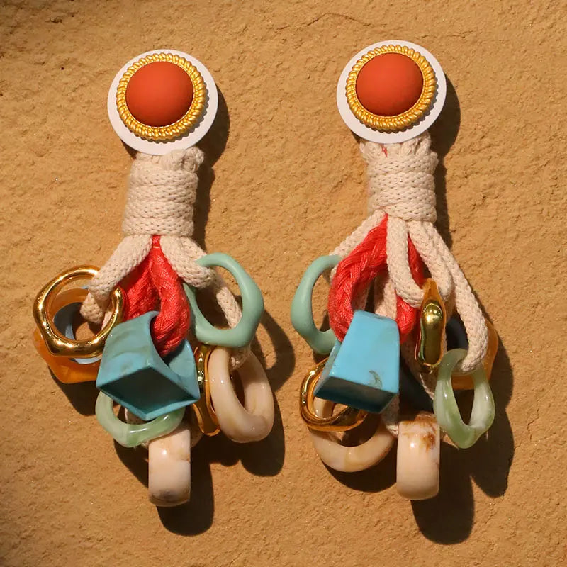 Los pendientes de hilo Zola