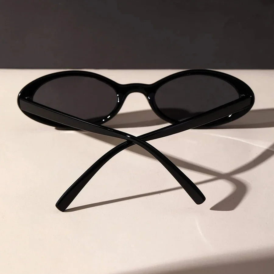 Chic Leopard Oval Sunglasses - UV400 Retro Women's Eyewear