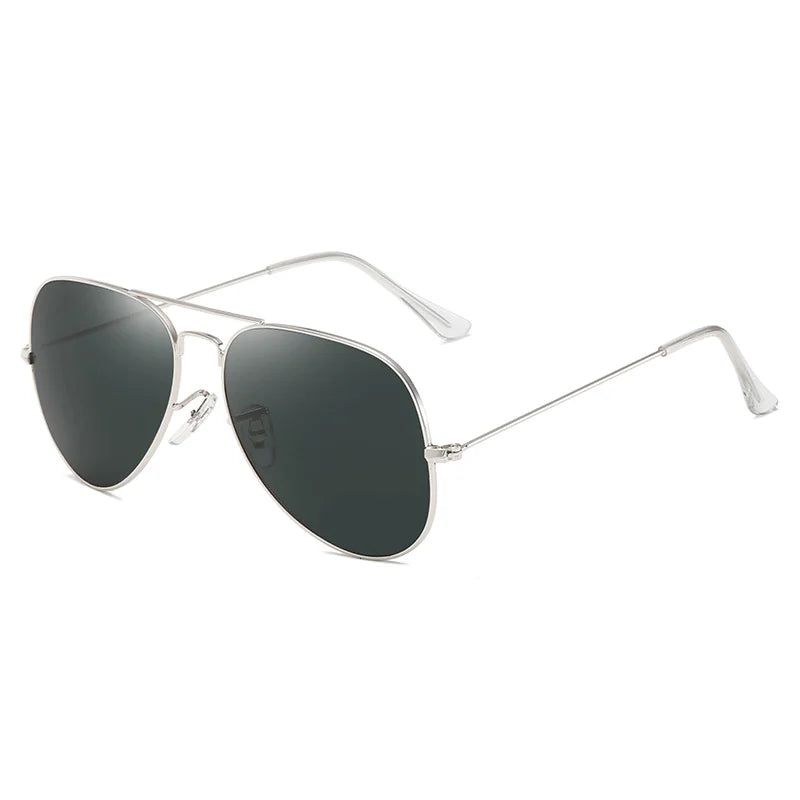 Luxury Aviator Sunglasses: Pilot Style, Gradient UV400 Lenses, Alloy Frame