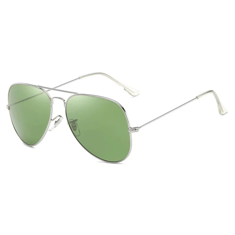 Luxury Aviator Sunglasses: Pilot Style, Gradient UV400 Lenses, Alloy Frame